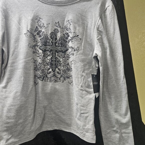 Harper & Ivy M Grey Long Sleeve T-Shirt with "Dark Angel" and graphics - Picture 8 of 8
